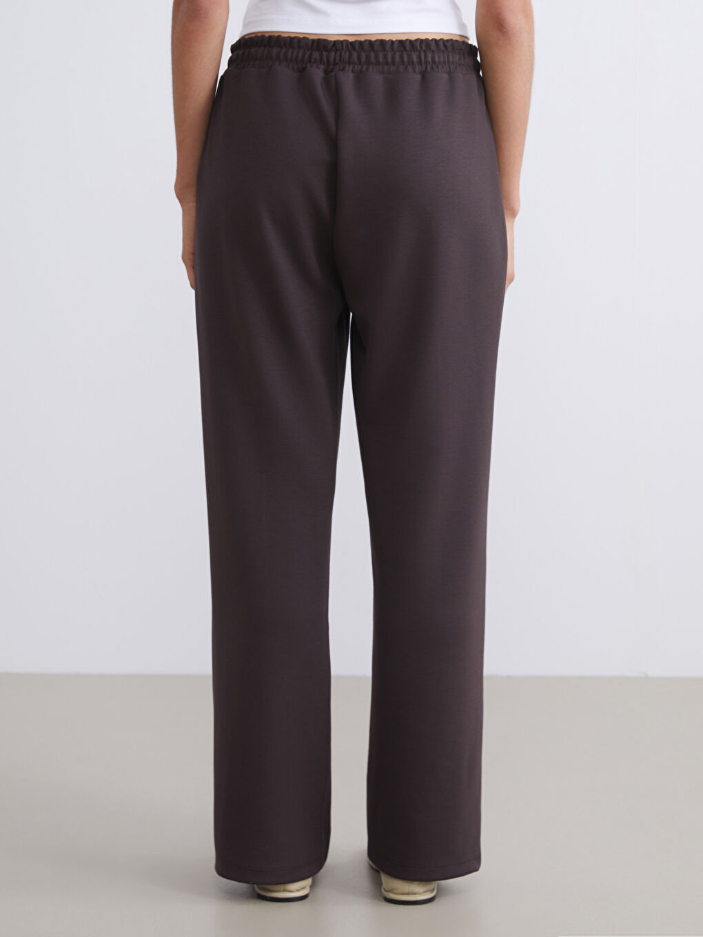 Kahverengi Beli Lastikli Kadın Eşofman Altı-4