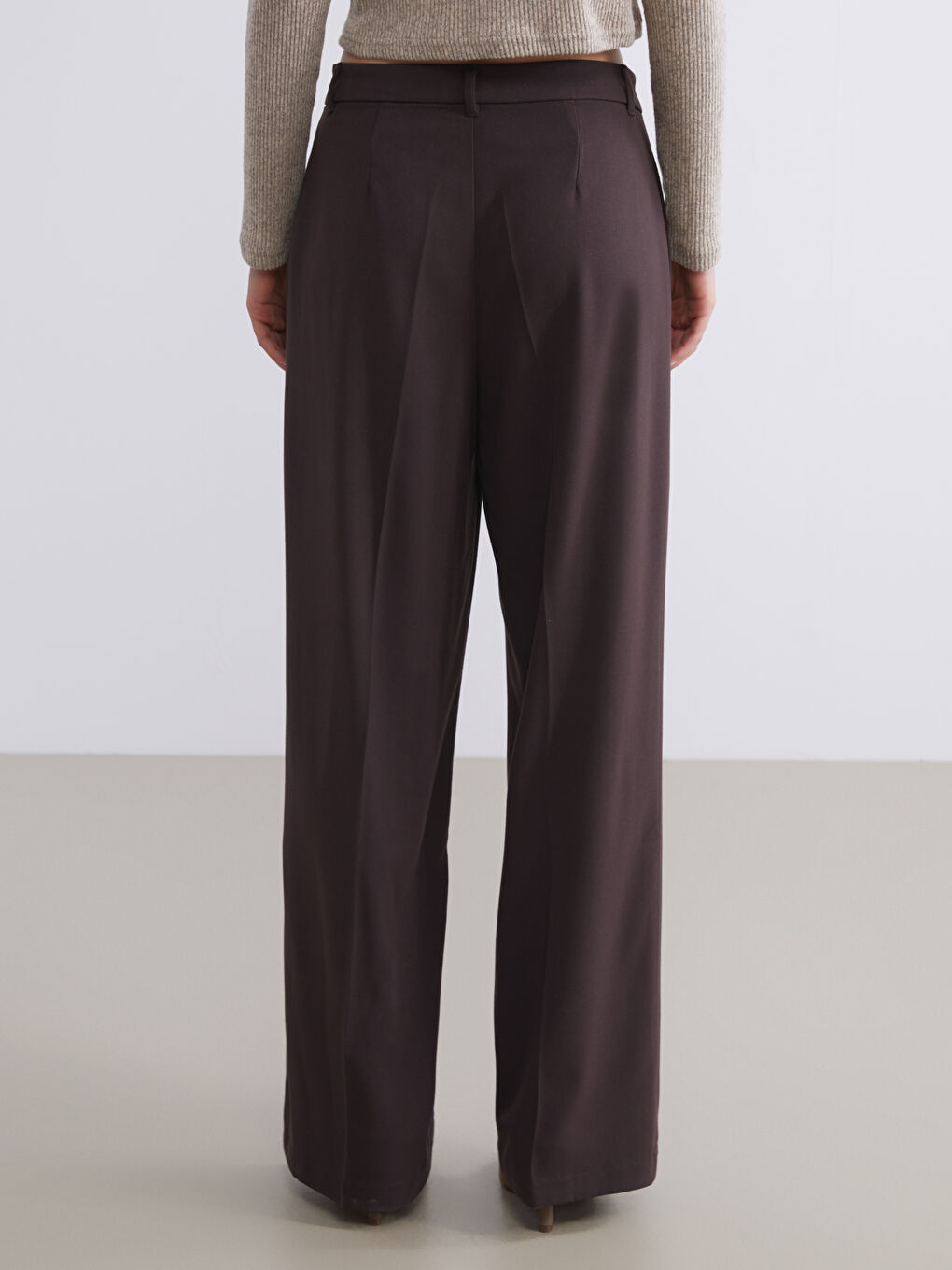 Regular Fit Wide Leg Women's Trousers-3