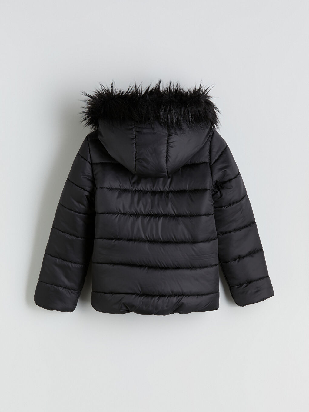 Siyah Kapüşonlu Kız Çocuk Şişme Mont-3