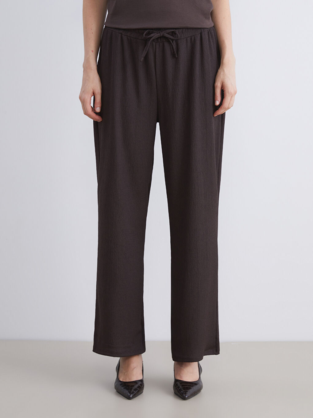 LCW Comfort Elasticated Waist Textured Women's Trousers -W5I554Z8-HMK