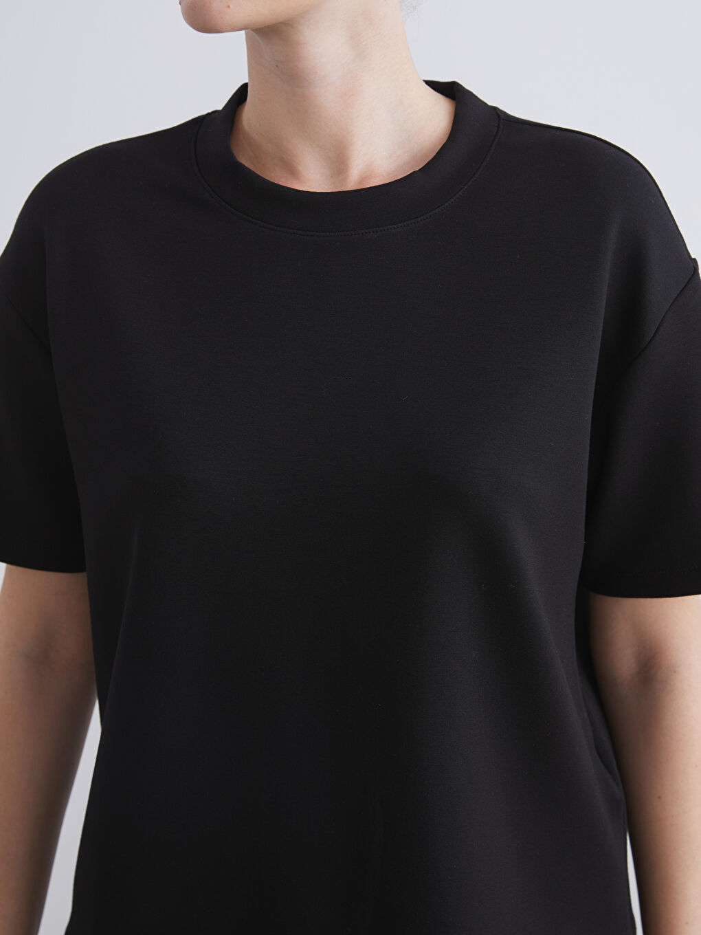 LCW Comfort Crew Neck Women's T-Shirt -W5I555Z8-CVL