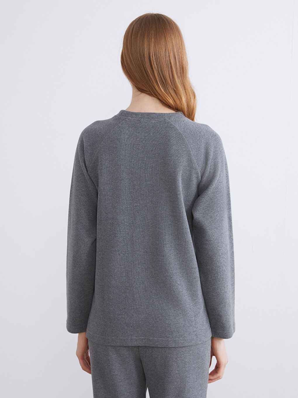 Plus Size Crew Neck Women's Sweatshirt-5