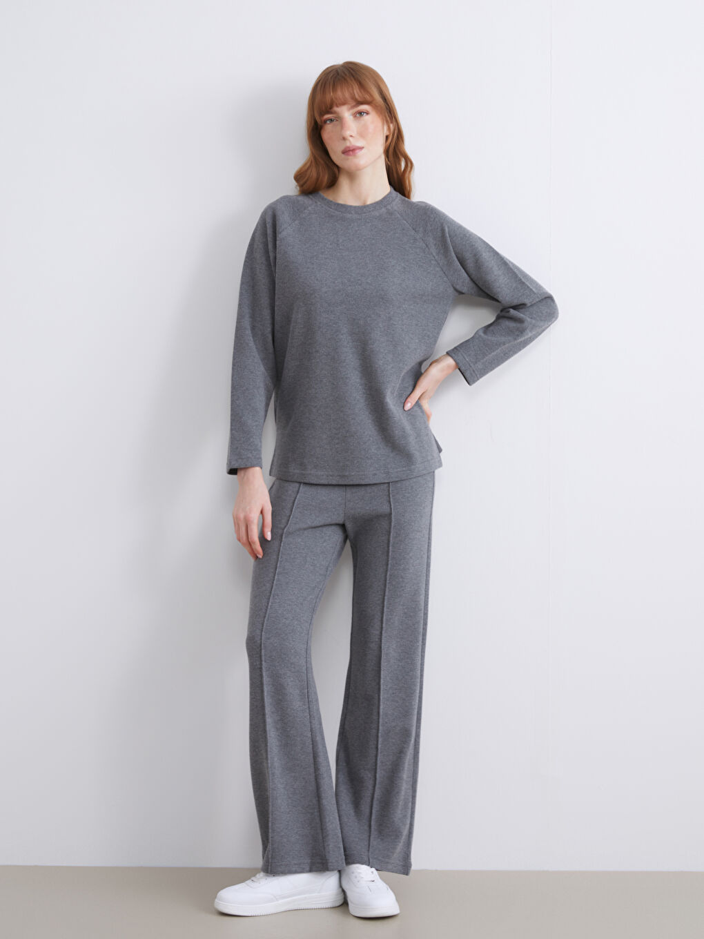Women's Sweatpants with Elastic Waist-2