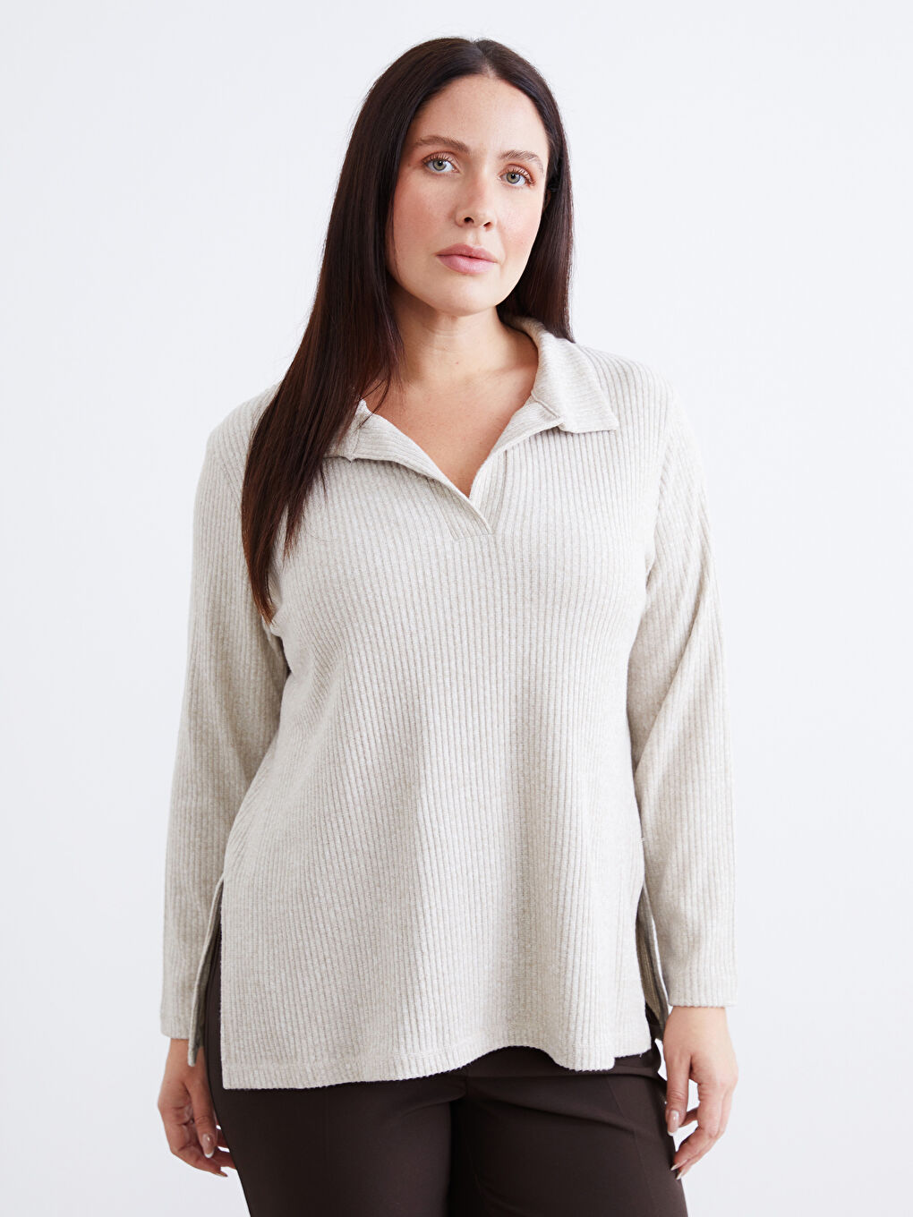 Bej Polo Yaka Kadın Sweatshirt-1