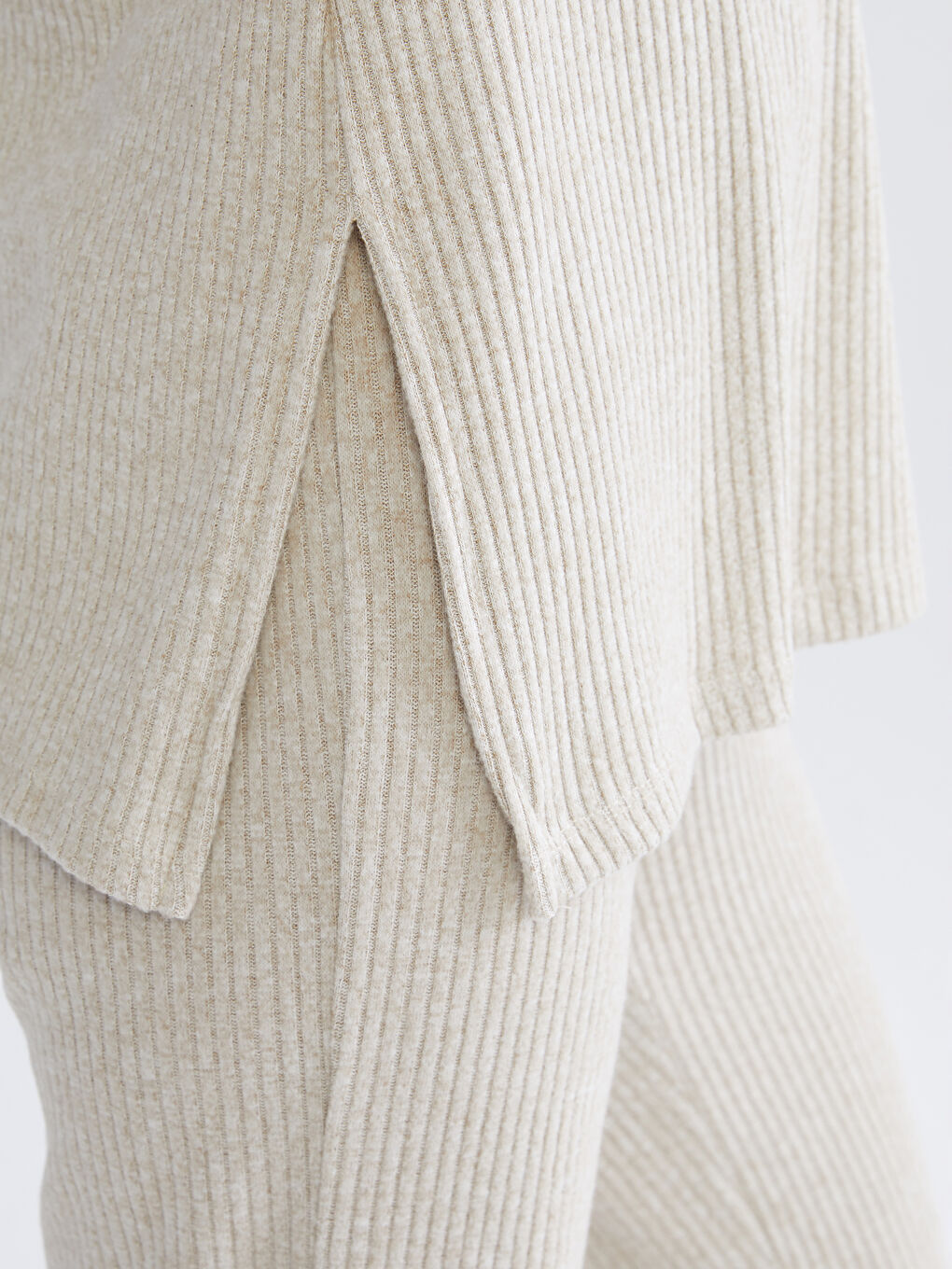 Bej Polo Yaka Kadın Sweatshirt-3