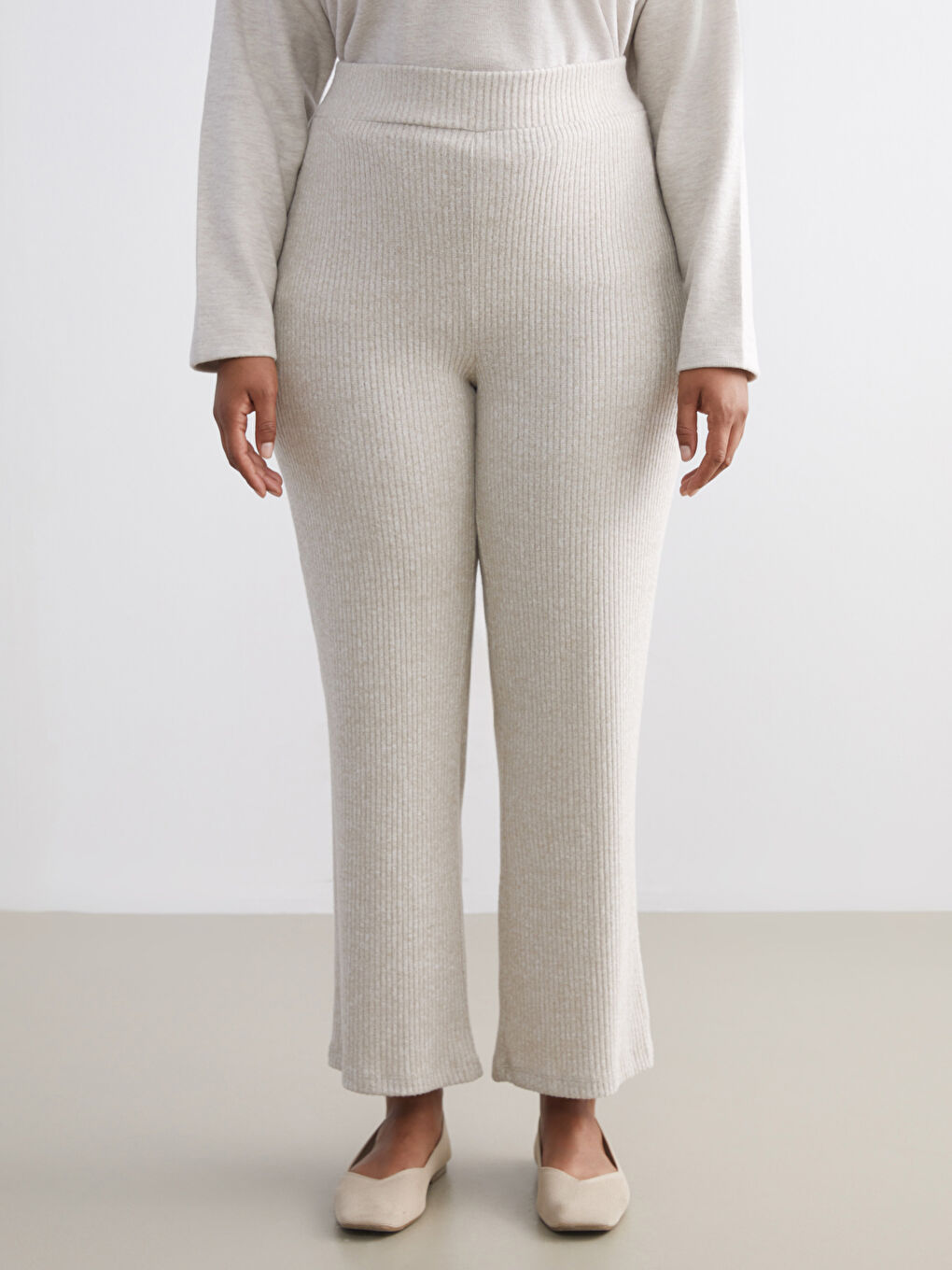 Plus Size Elastic Waist Textured Women's Trousers-7