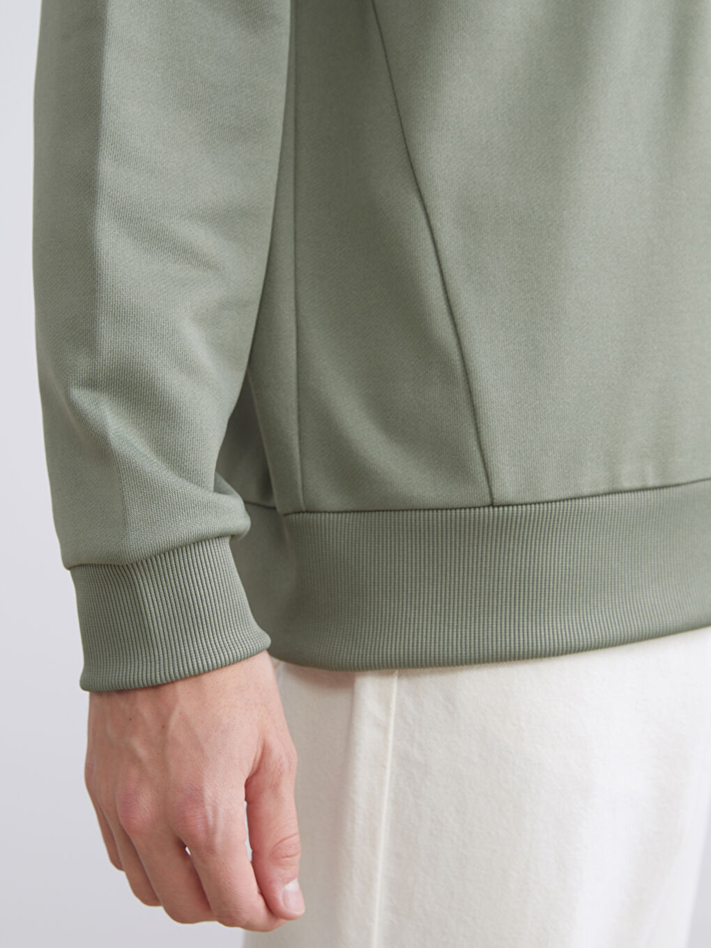 Loose Fit Stand Collar Long Sleeve Men's Sweatshirt-3