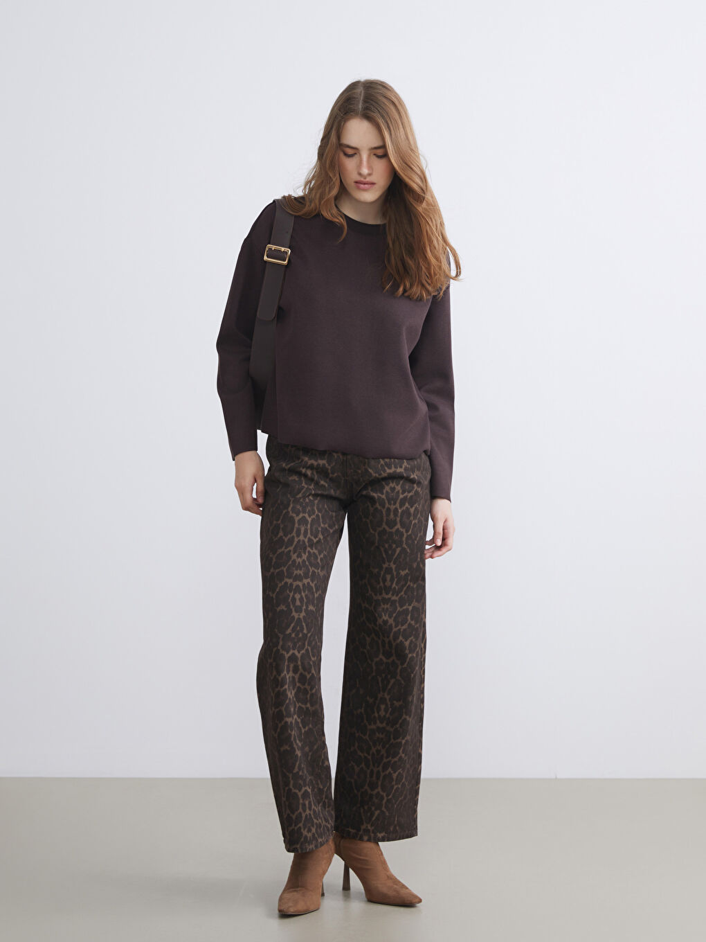 LCW ECO Regular Fit Leopard Print Women's Trousers -W5I570Z8-CXL