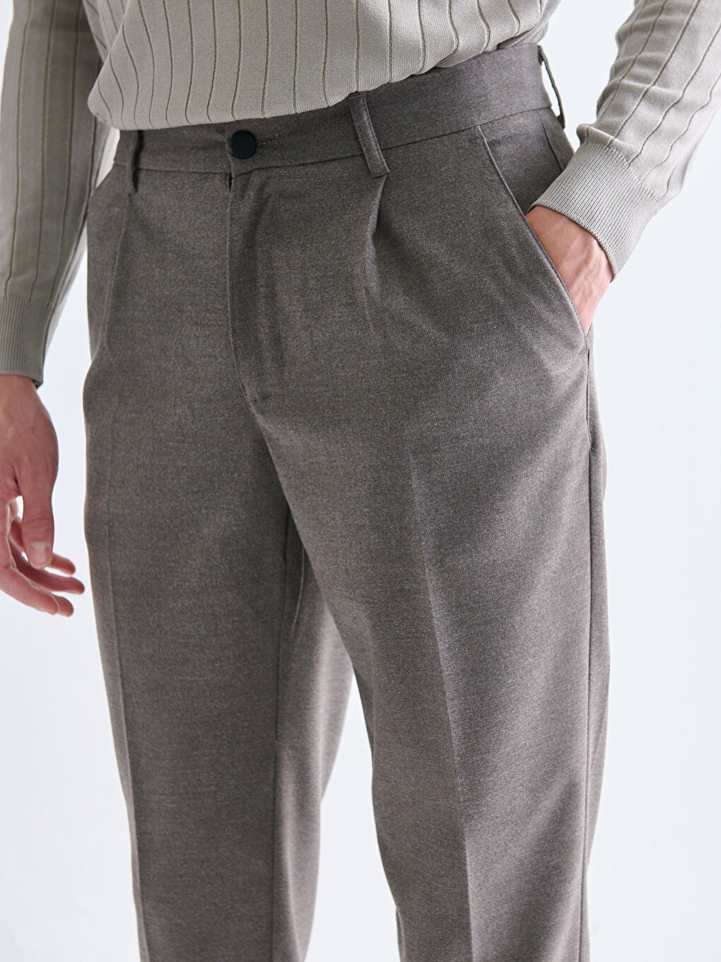 Bej Standart Kalıp Erkek Pantolon-2