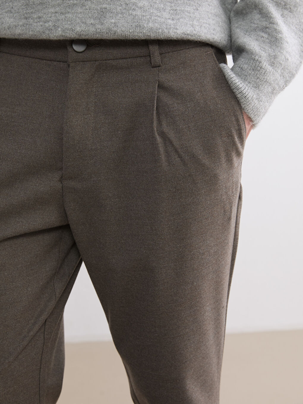 Bej Standart Kalıp Erkek Pantolon-4