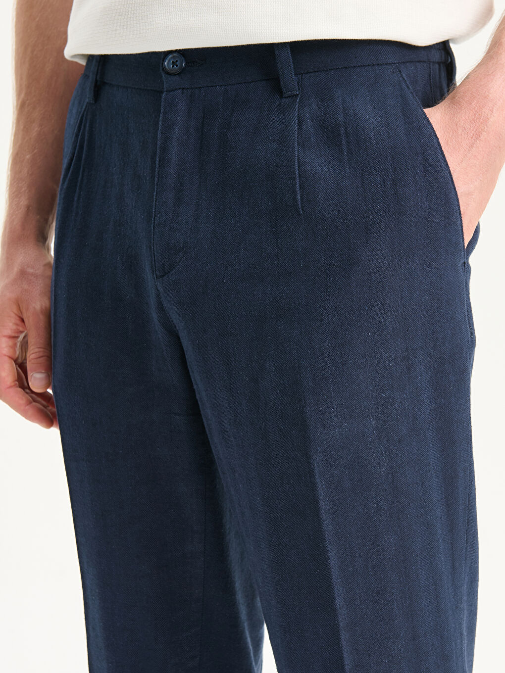 Standard Fit Linen Blend Men's Trousers-2