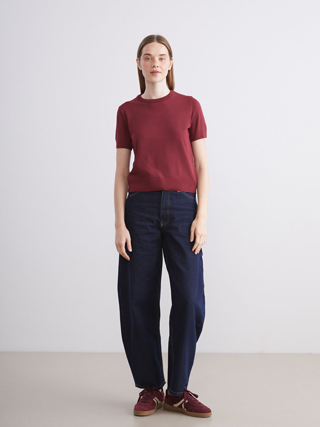 سترة تريكو بياقة دائرية للسيدات-1