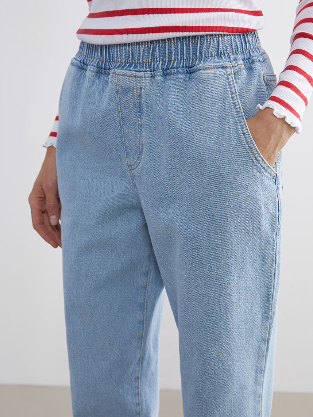 İndigo Beli Lastikli Mom Fit Kadın Jean Pantolon-3