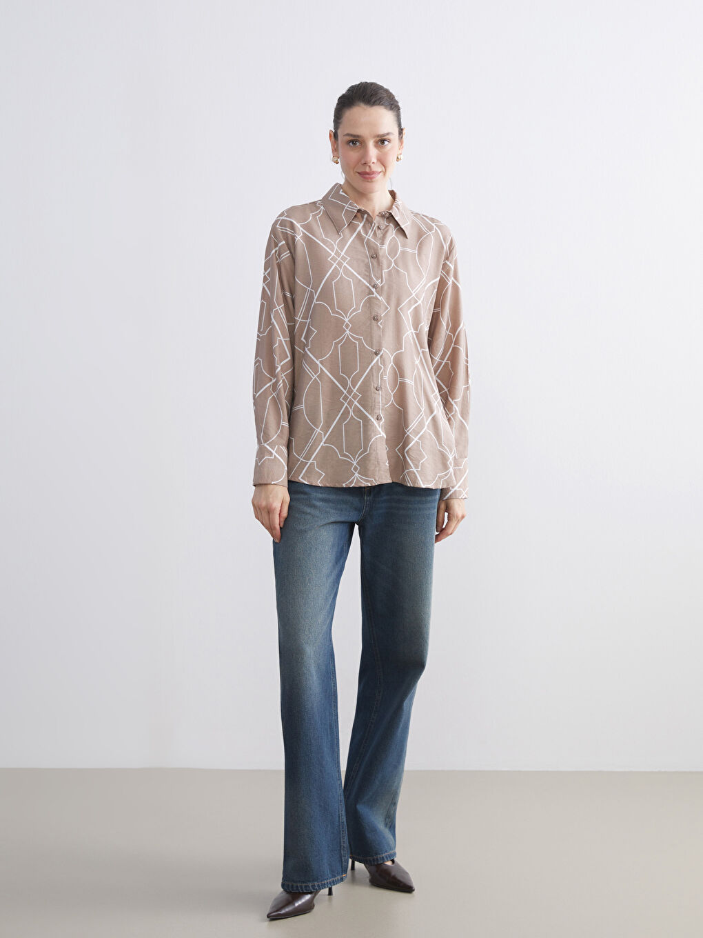 Kahverengi Desenli Kadın Gömlek-1