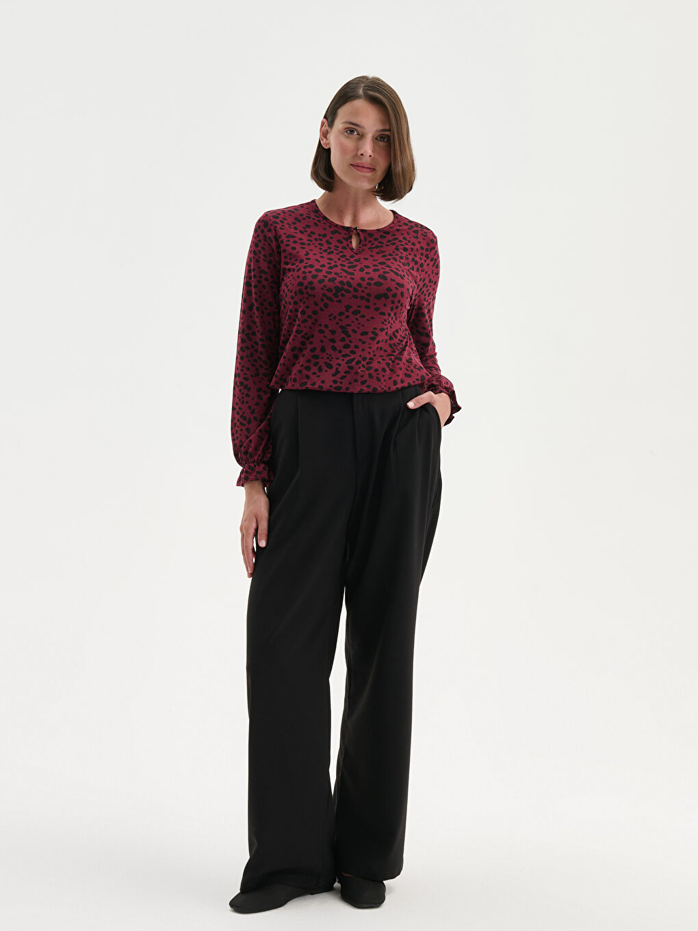 Plus Size Crew Neck Patterned Blouse-3