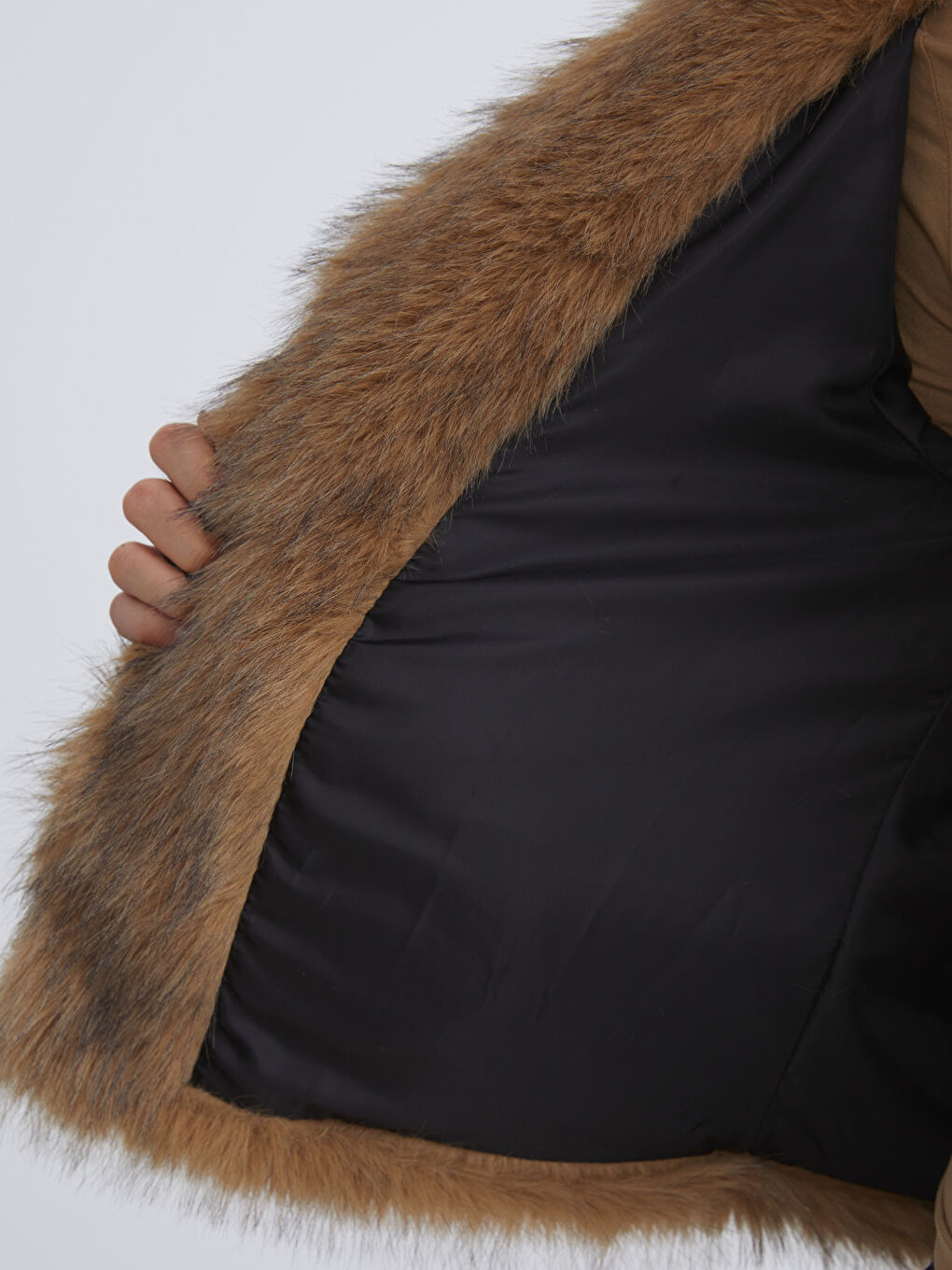 Kahverengi Ceket Yaka Kadın Kürk Mont-3