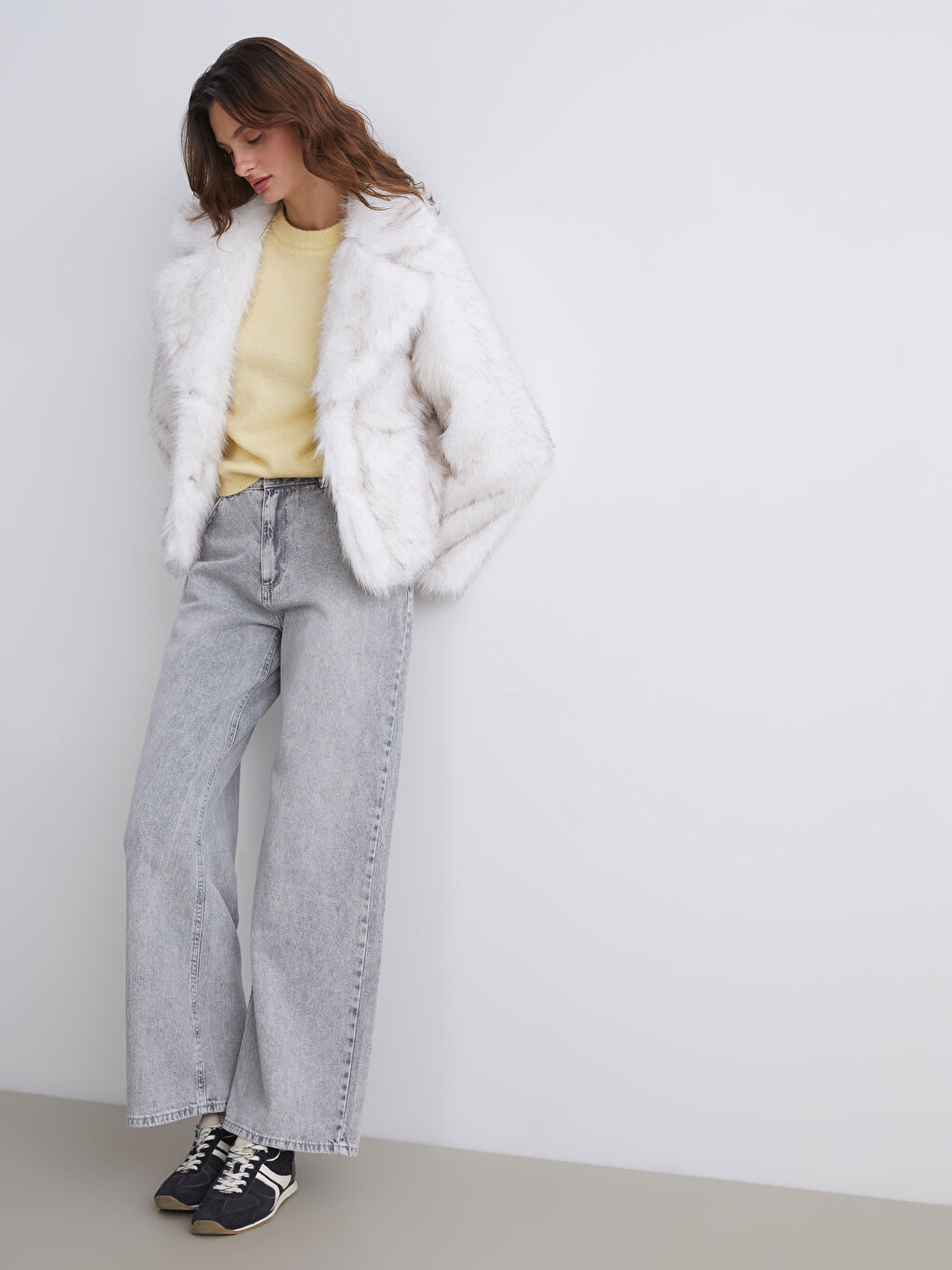 Ekru Ceket Yaka Kadın Kürk Mont-2