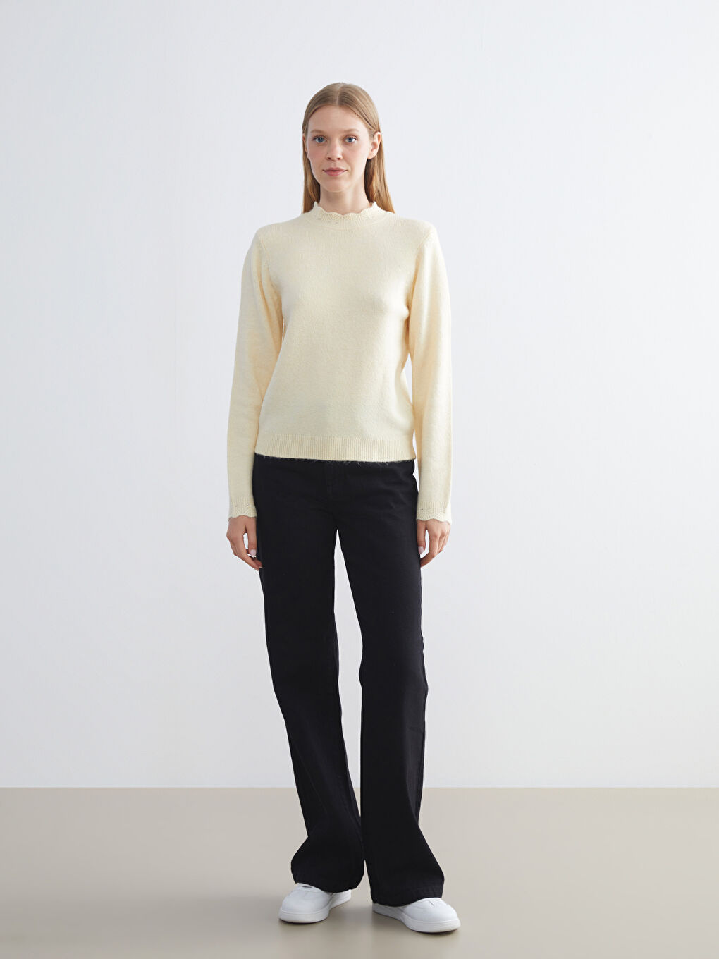 Әйелдерге арналған биік жағалы трикотаж жемпір-1