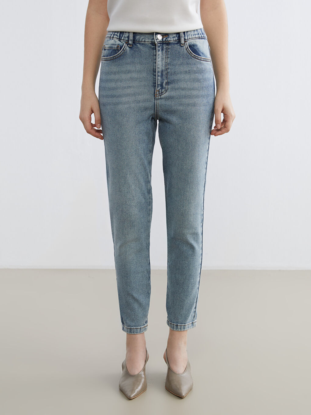 İndigo Beli Lastikli Mom Fit Kadın Jean Pantolon-1