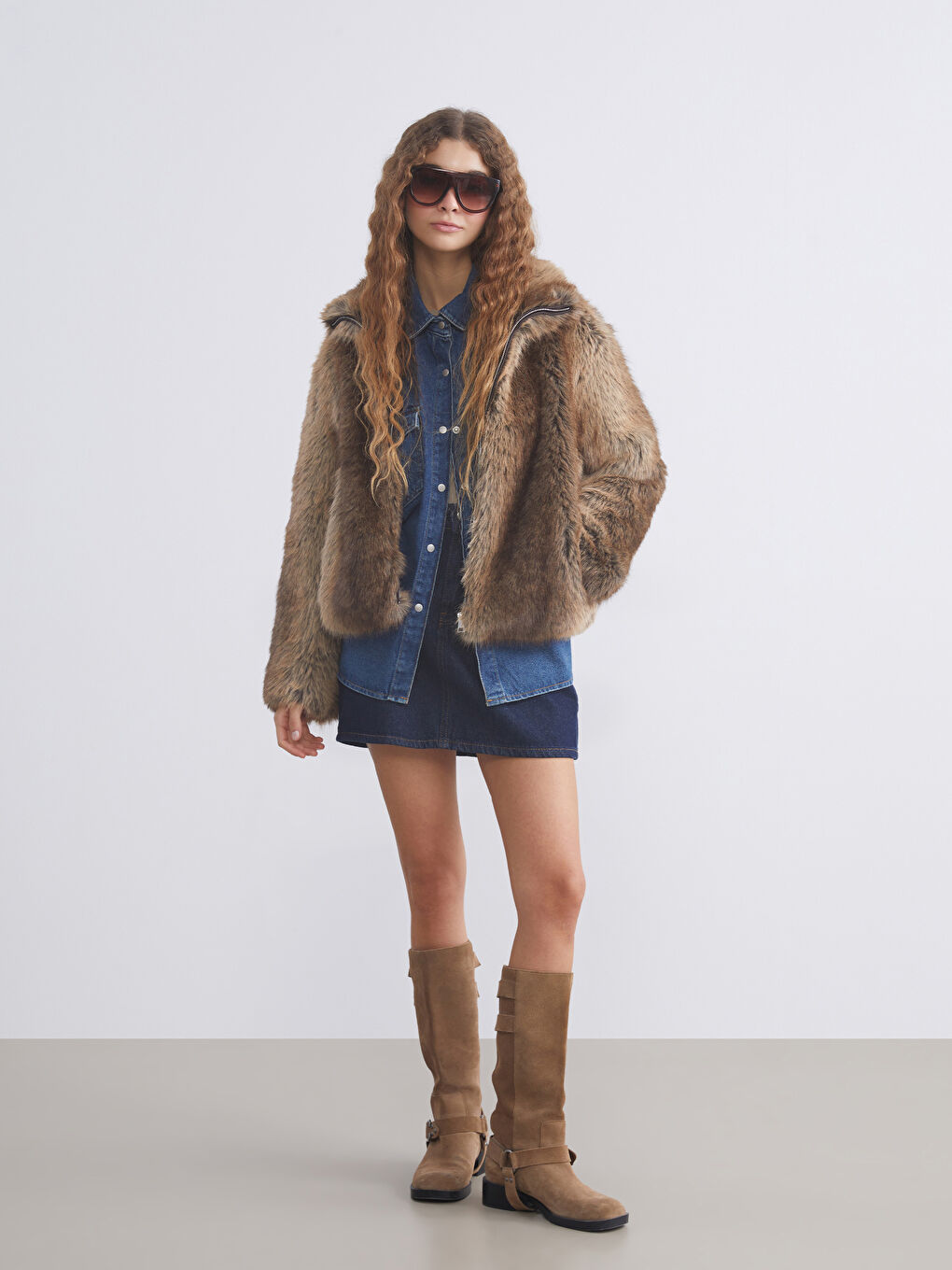 Bej Dik Yaka Kadın Kürk Mont-2