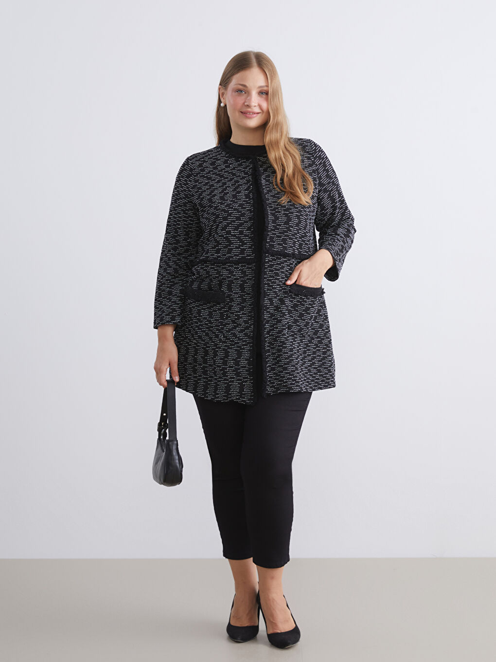 Crew Neck Patterned Women's Cardigan-1