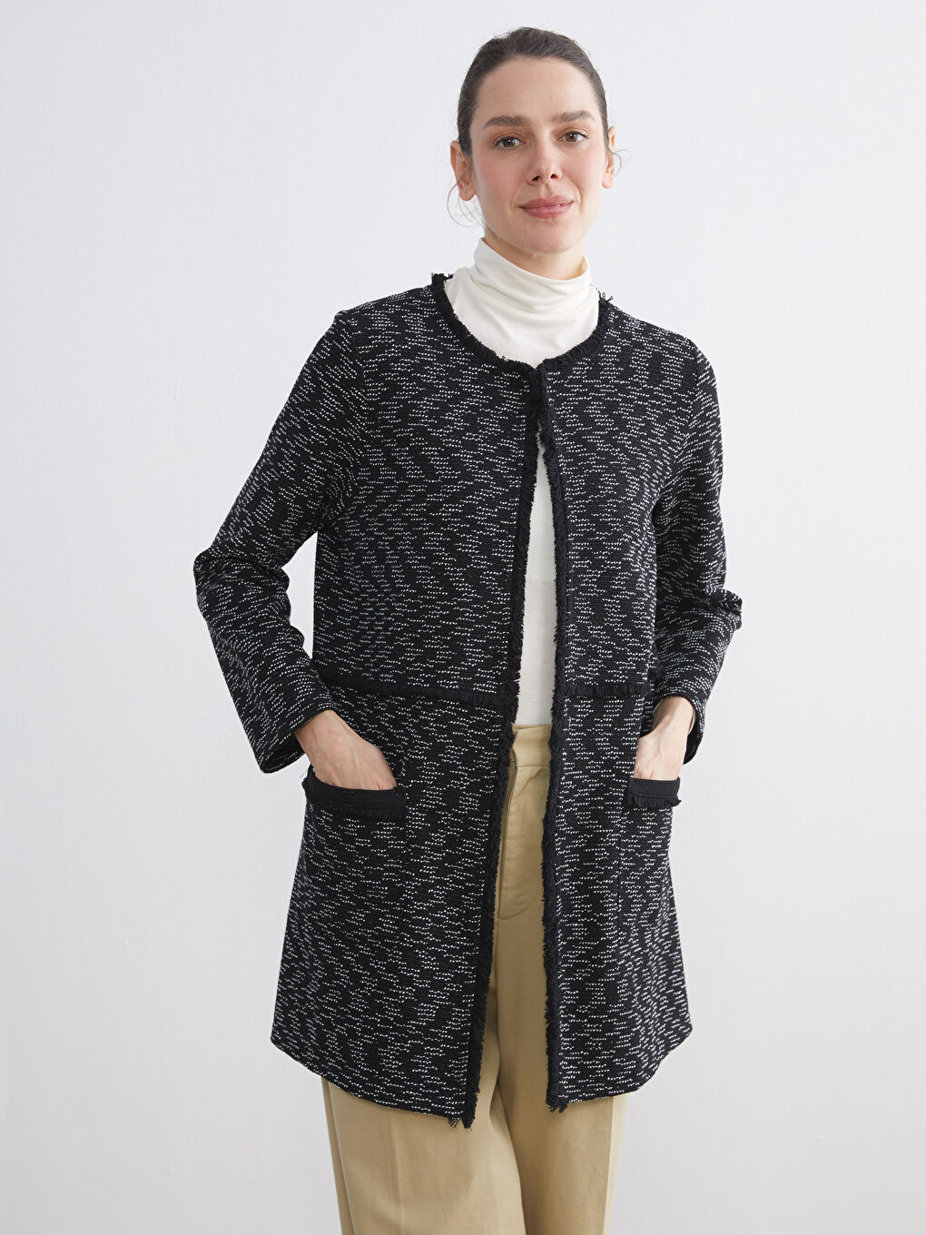 Crew Neck Patterned Women's Cardigan