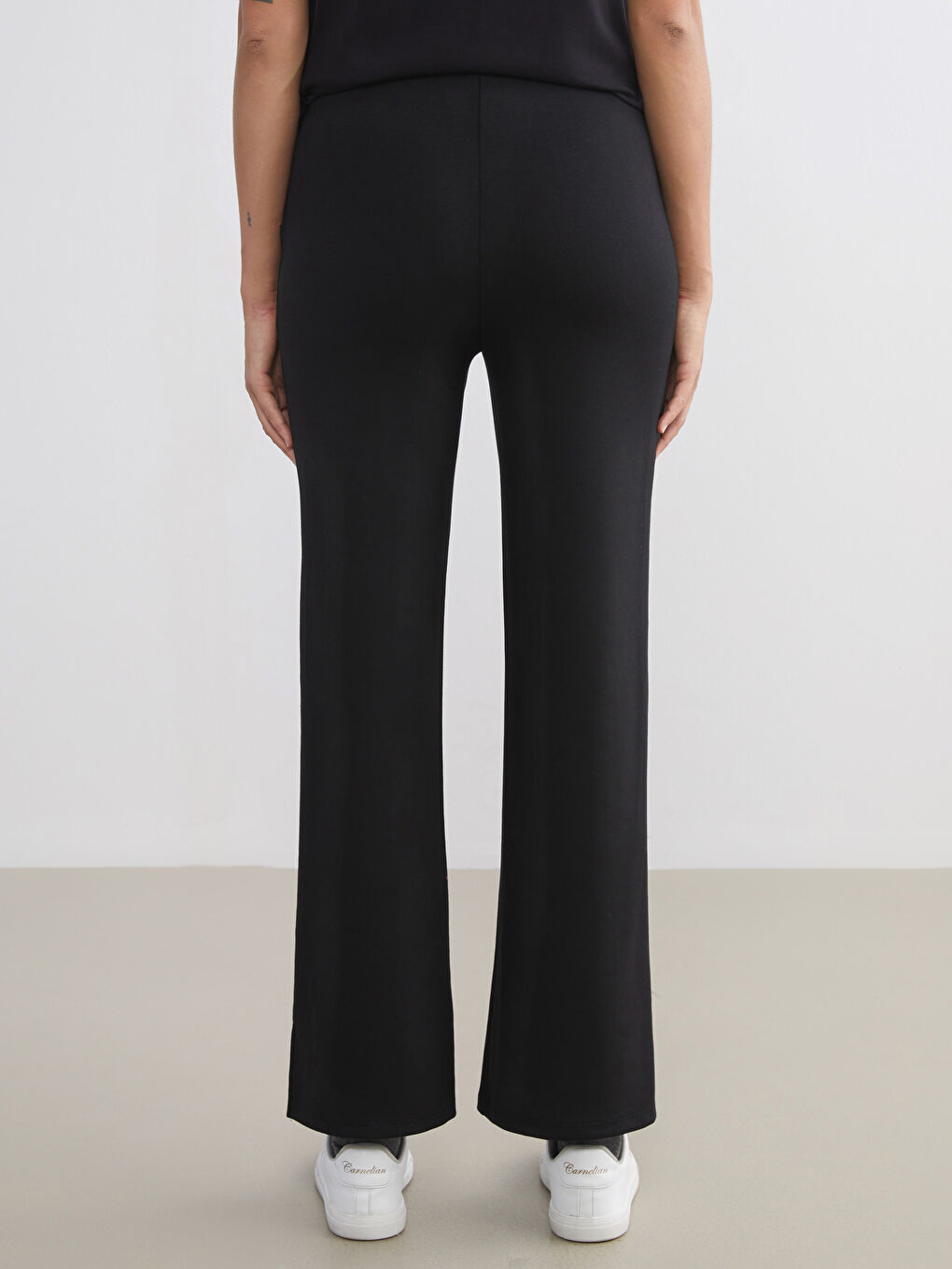 Siyah Dar Fit Kadın Pantolon-3