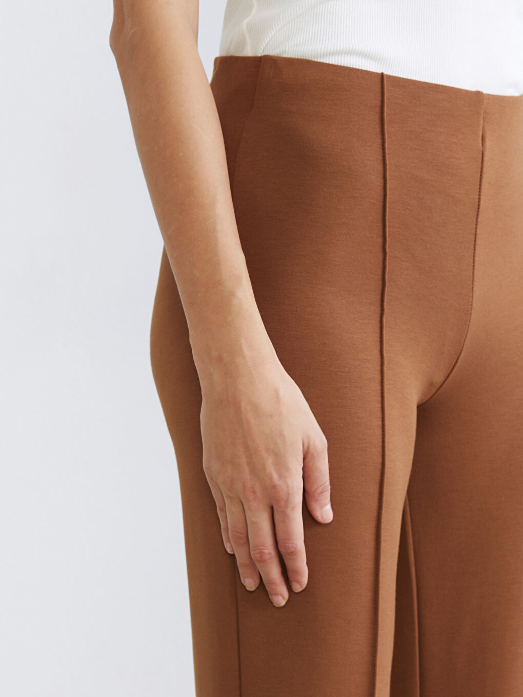 Kahverengi Dar Fit Kadın Pantolon-4