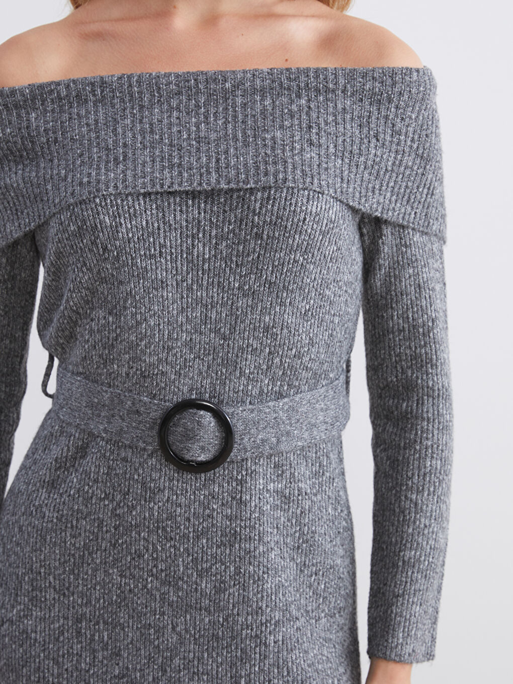 Slash Neck Belted Knitwear Dress-2