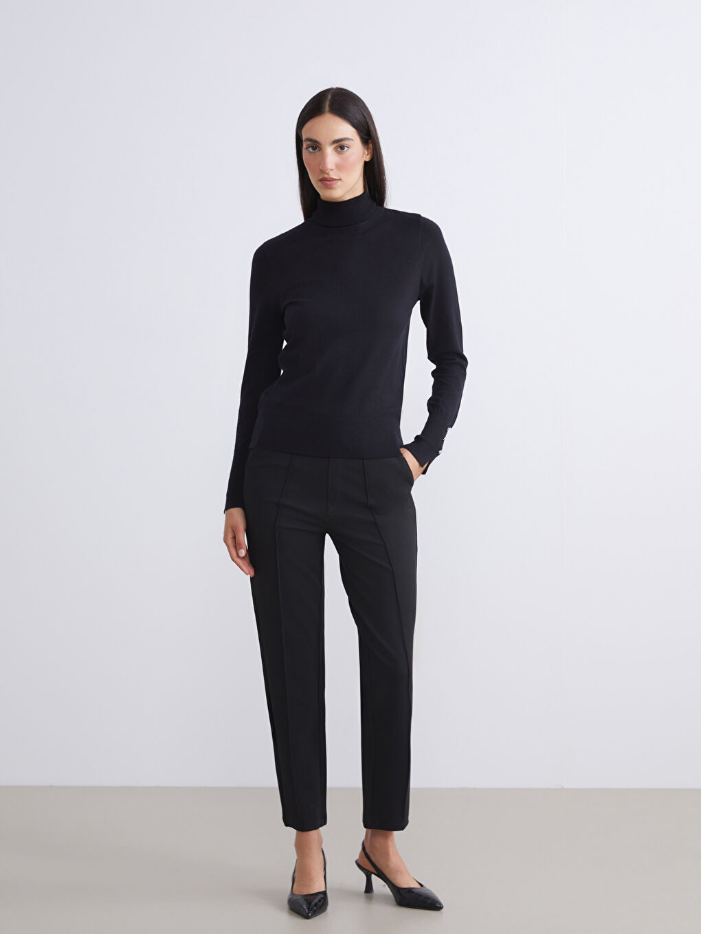 Әйелдерге арналған биік жағалы трикотаж жемпір-1