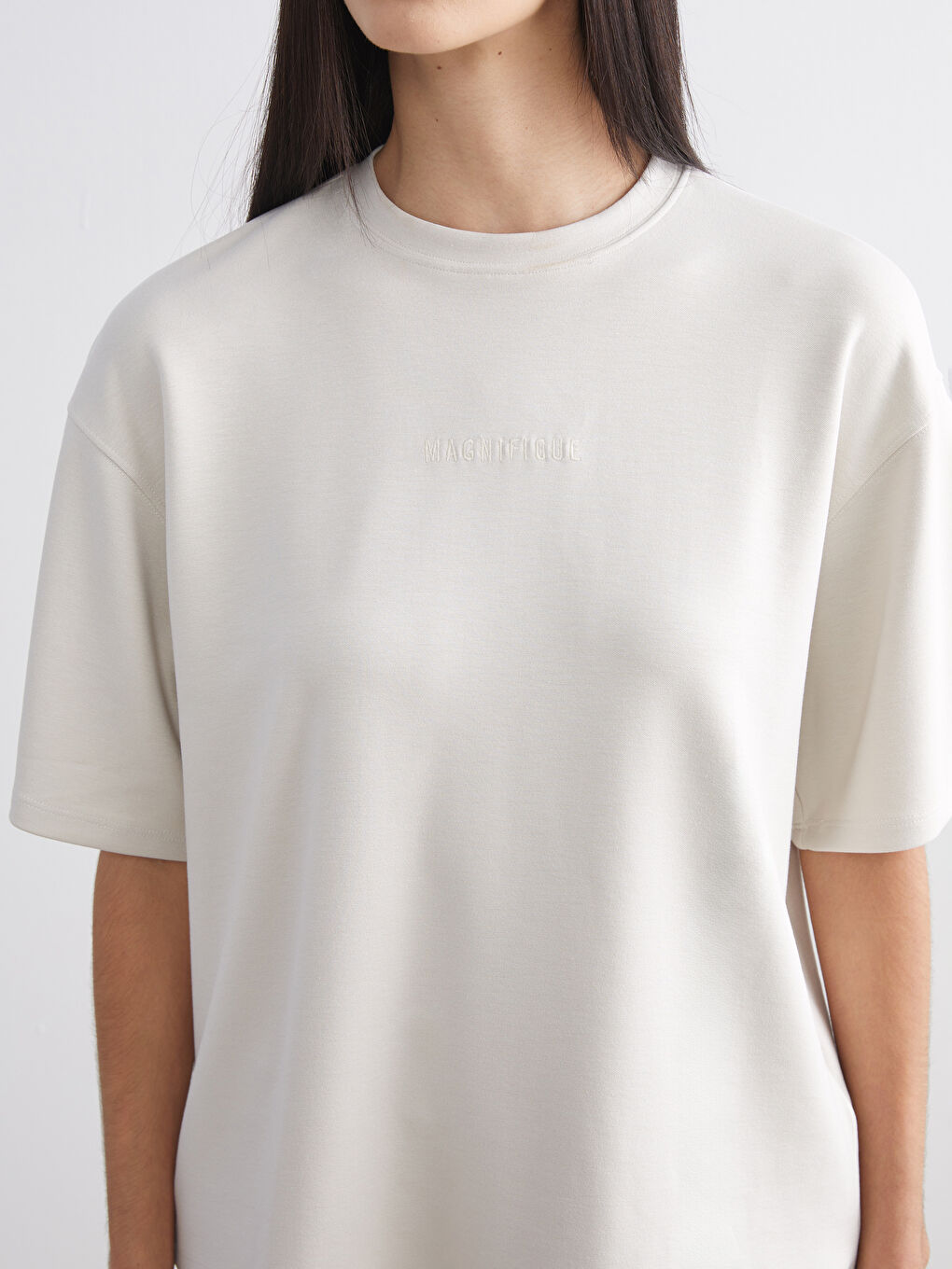 Crew Neck Embroidered Oversize Women's T-Shirt-2