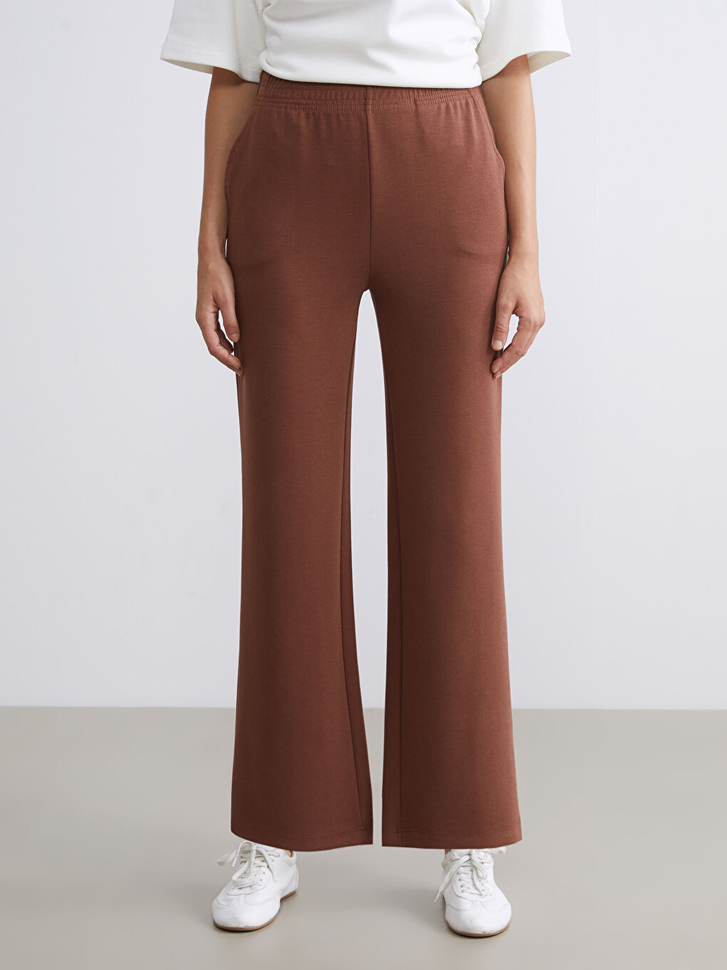 LCW Vision Women's Sweatpants with Elastic Waist -W5I796Z8-HHN