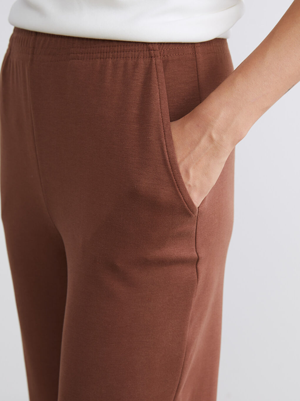 LCW Vision Women's Sweatpants with Elastic Waist -W5I796Z8-HHN