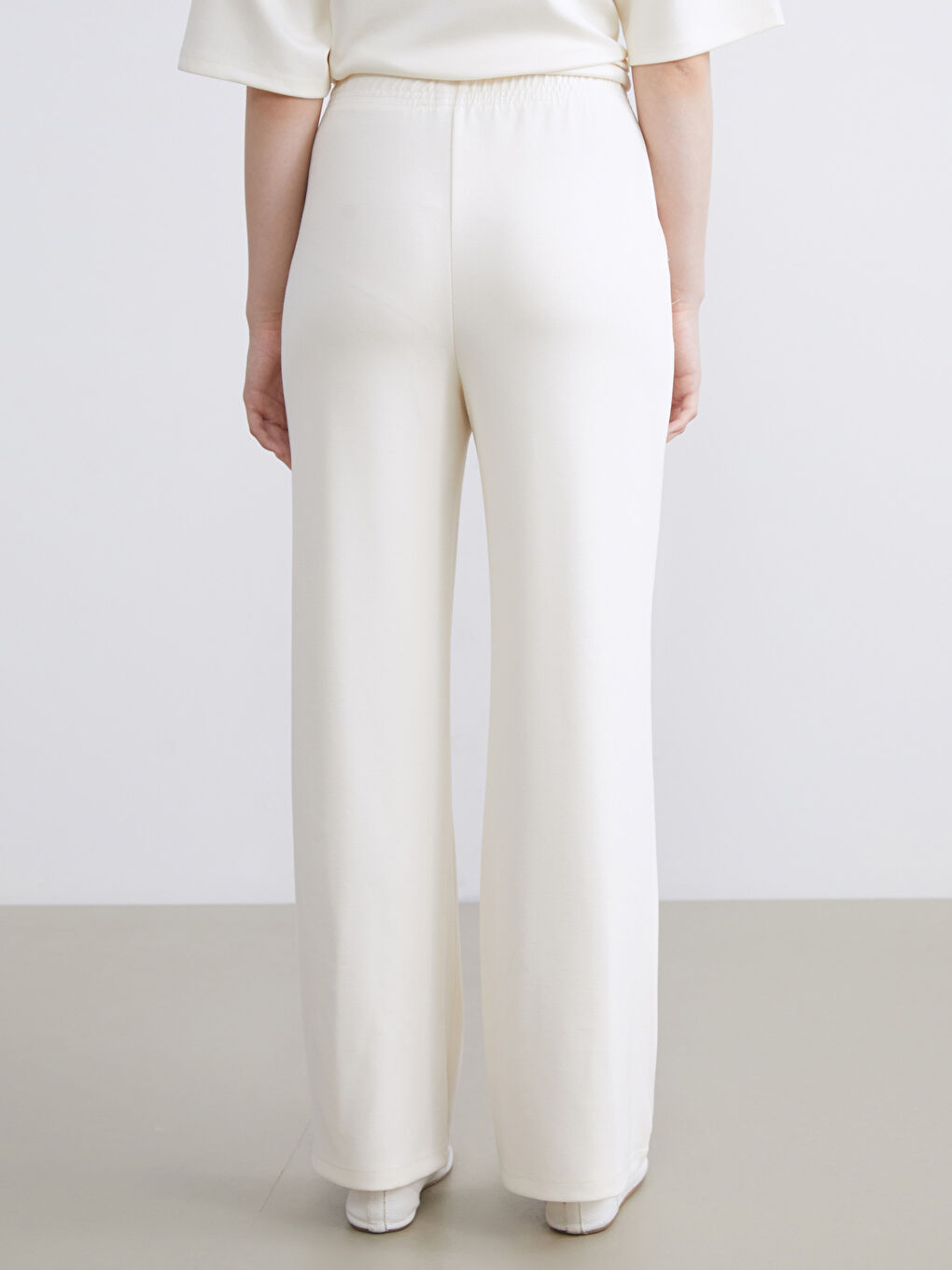 LCW Vision Women's Sweatpants with Elastic Waist -W5I796Z8-FDL