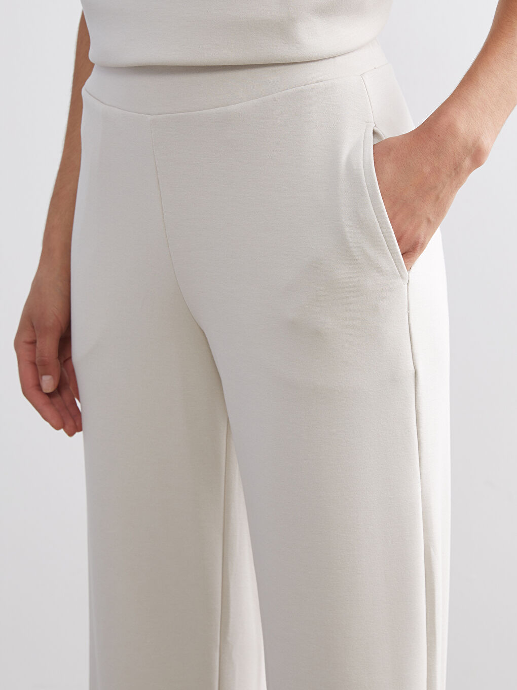 Gri Beli Lastikli Kadın Eşofman Altı-2