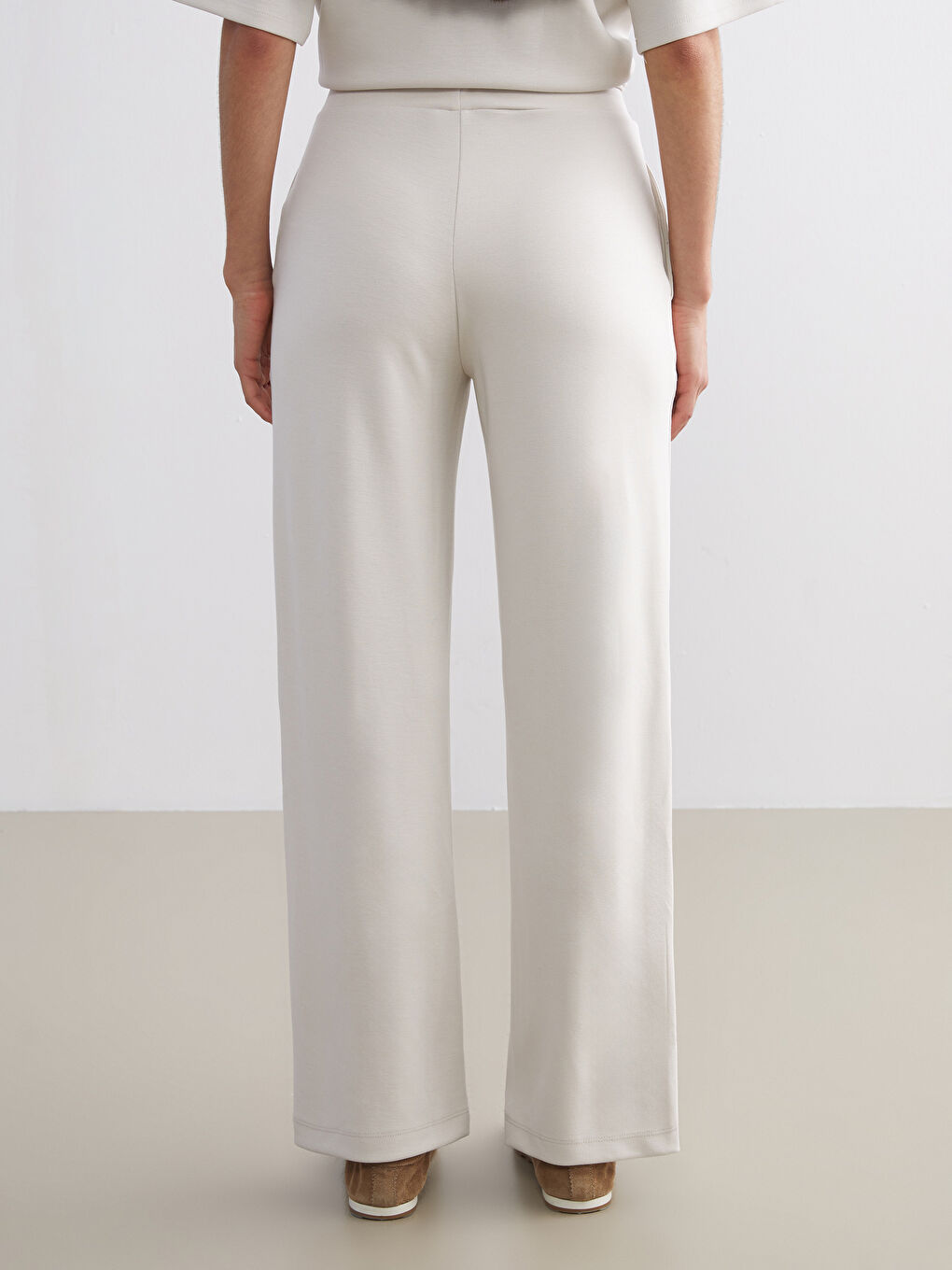 Gri Beli Lastikli Kadın Eşofman Altı-3