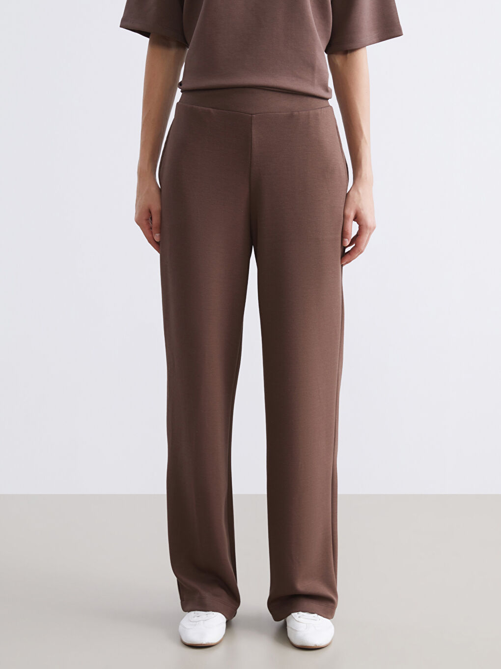 Women's Sweatpants with Elastic Waist-1