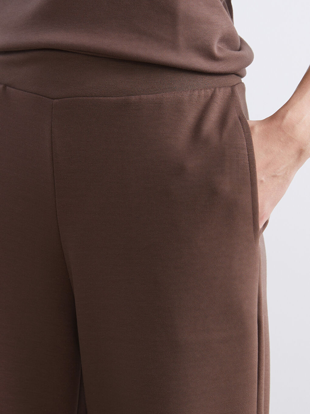 Women's Sweatpants with Elastic Waist-2