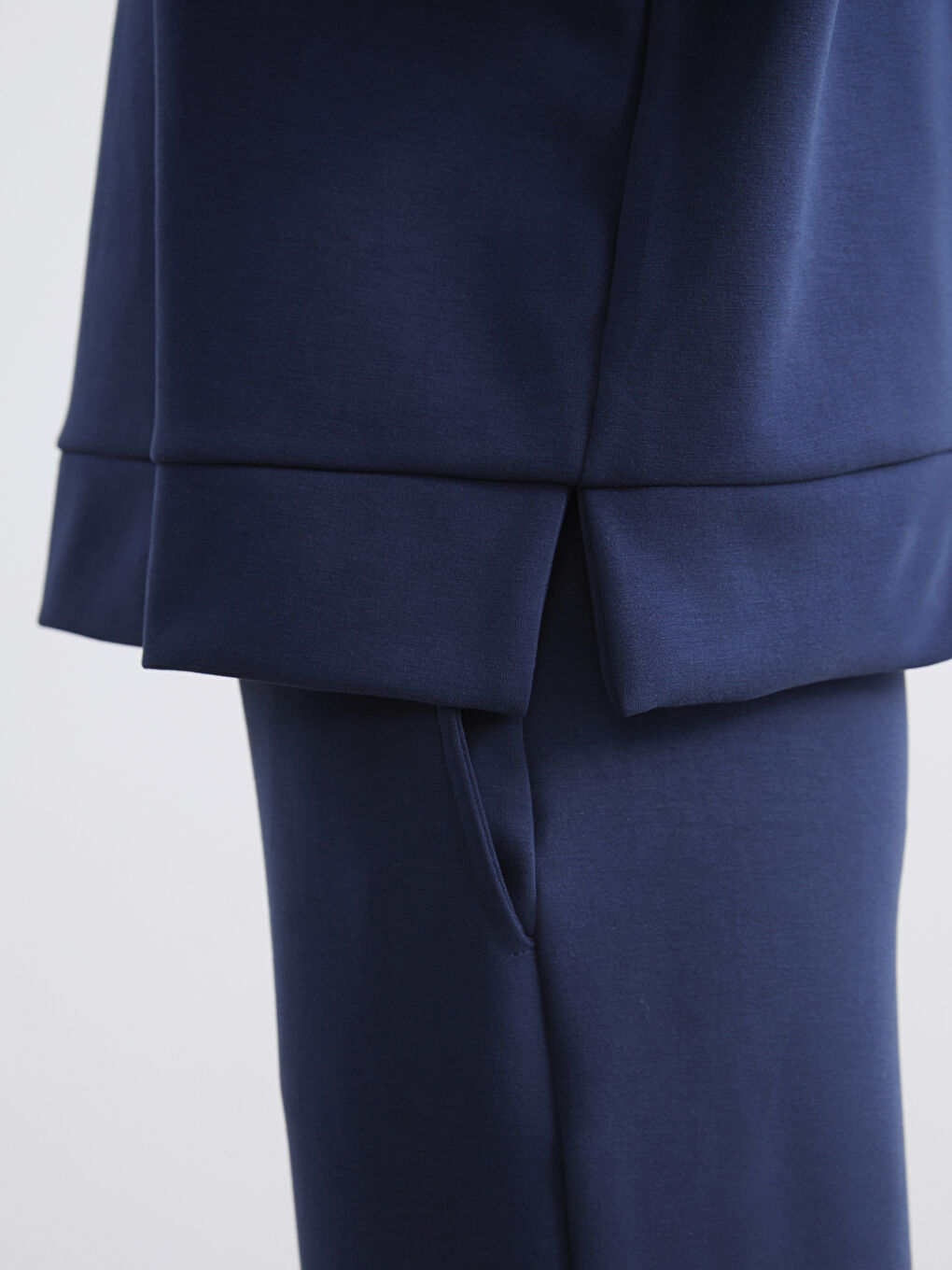 Lacivert Modal Karışımlı Oversize Kadın Sweatshirt-2