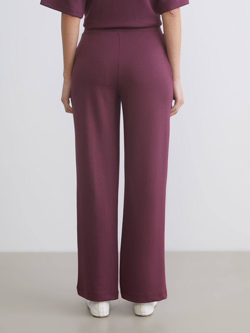 Elasticated Waist Wide Leg Women's Sweatpants-6