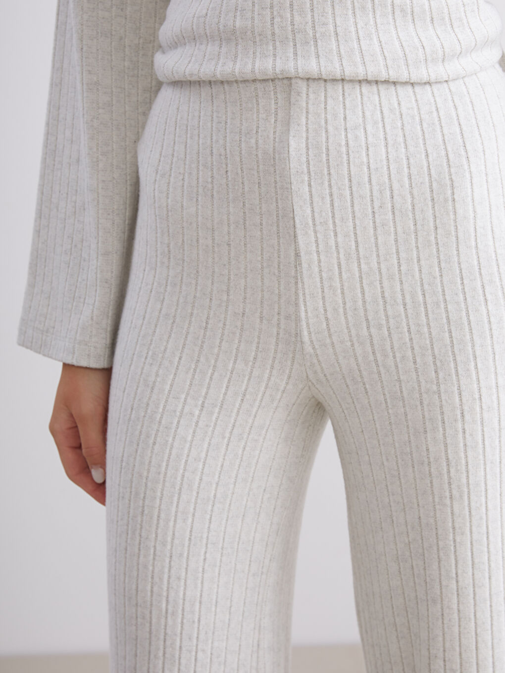 بنطلون بيج امرأة-2