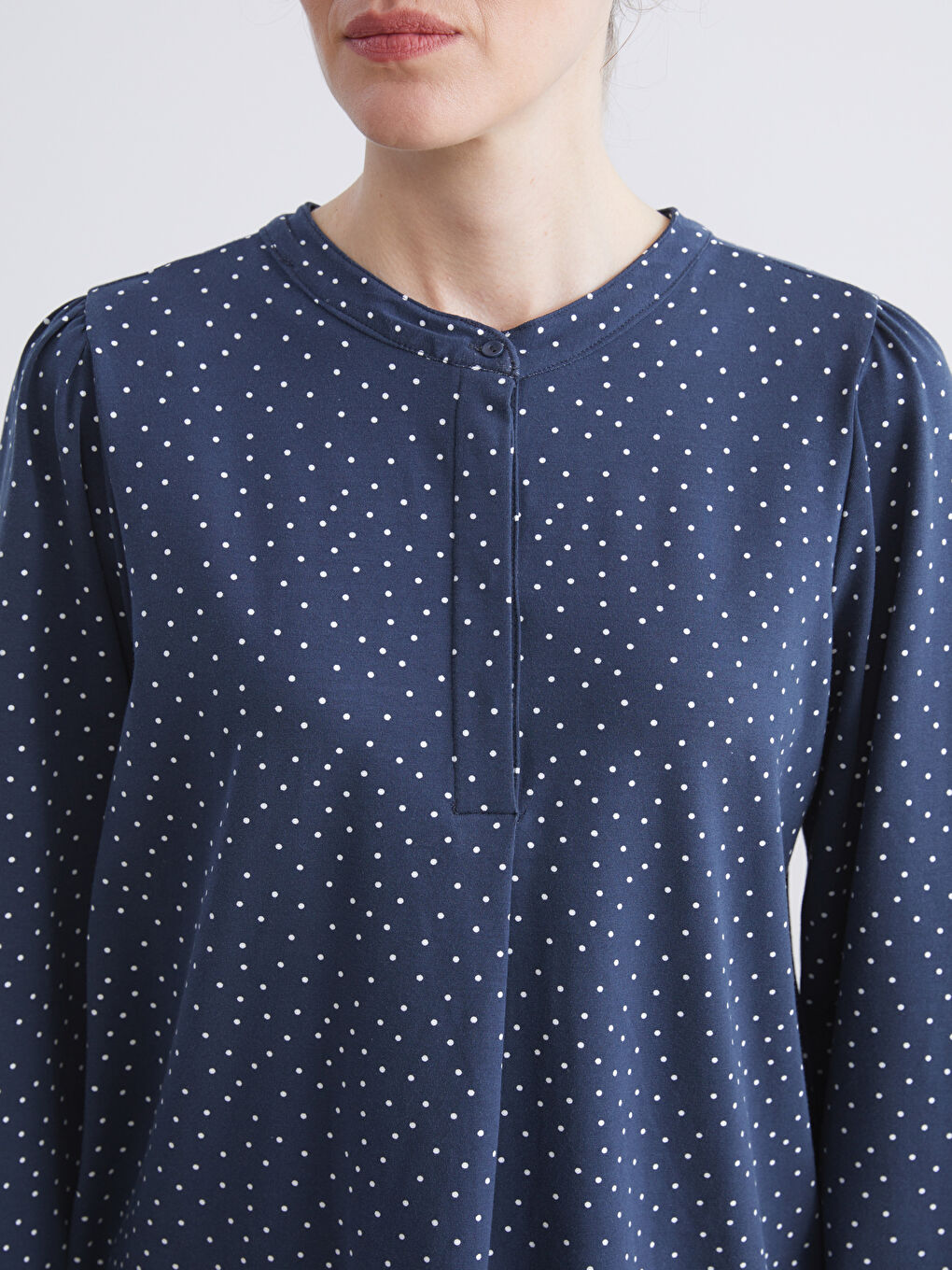 Crew Neck Polka Dot Blouse-3