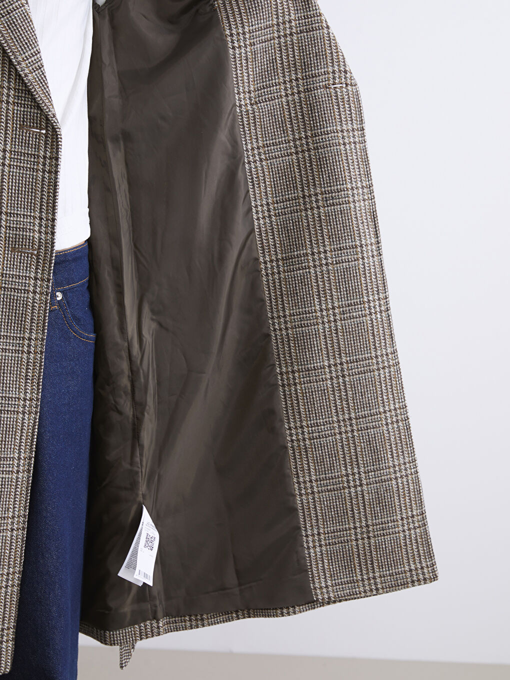 Kahverengi Kruvaze Yaka Desenli Kadın Kaşe Kaban-3