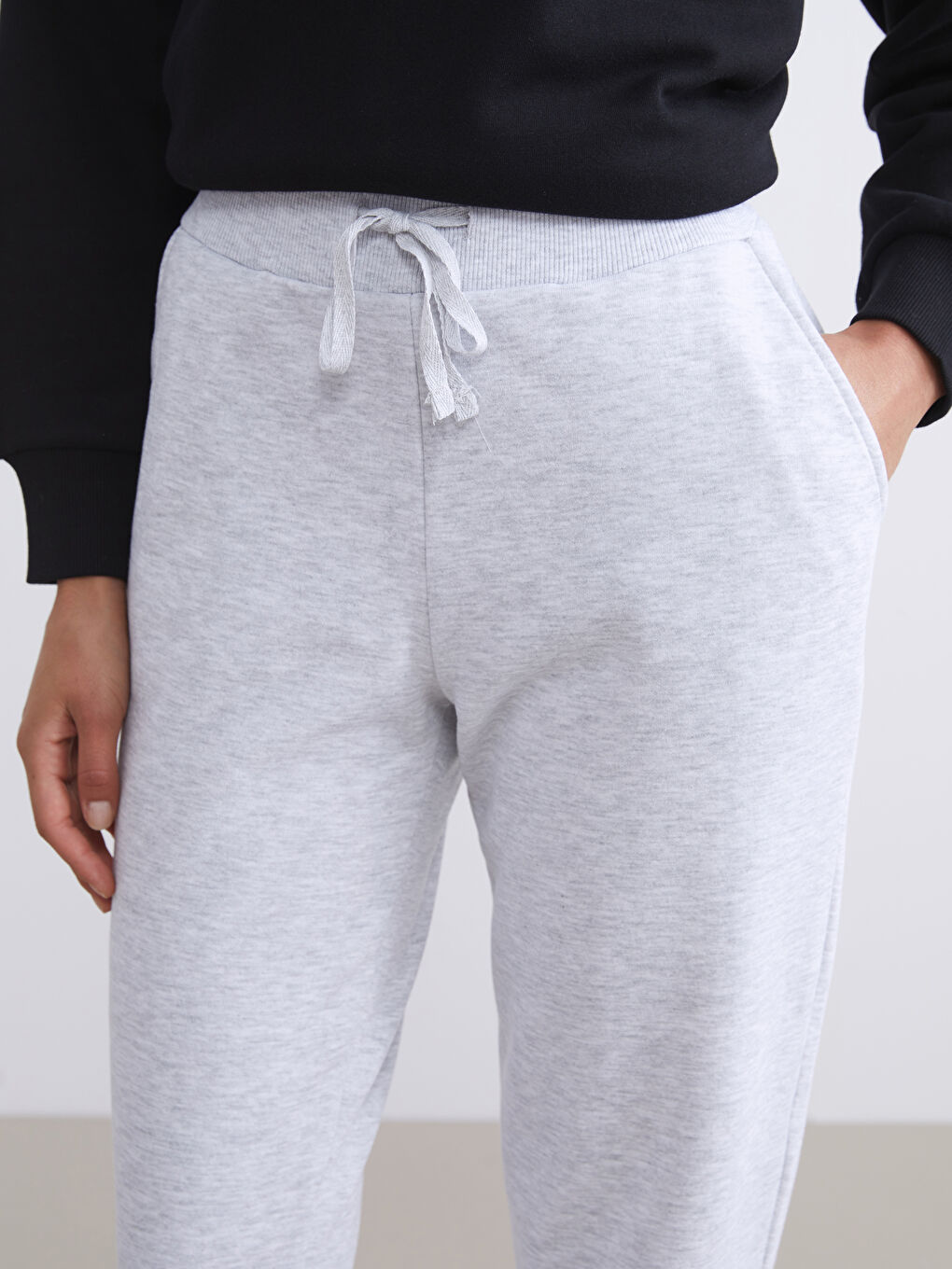 Gri Beli Lastikli Kadın Kalın Jogger Eşofman Altı-3