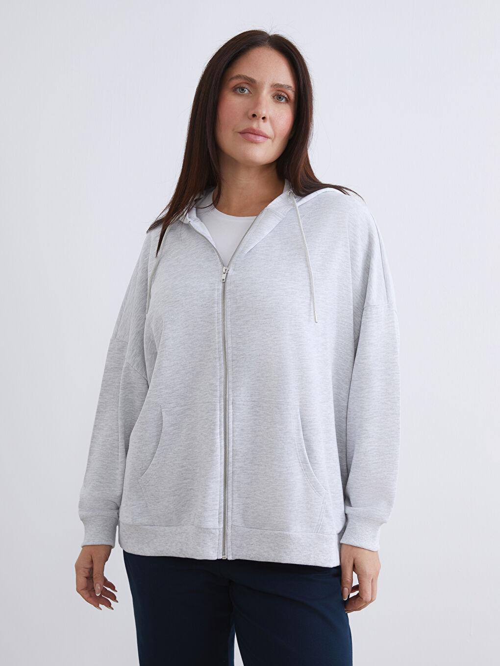 Gri Kapüşonlu Oversize Kadın Fermuarlı Sweatshirt-1