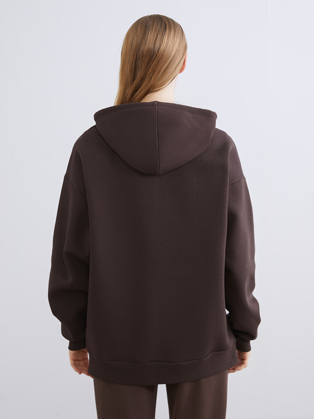 Kahverengi Kapüşonlu Oversize Kadın Kalın Fermuarlı Sweatshirt-3