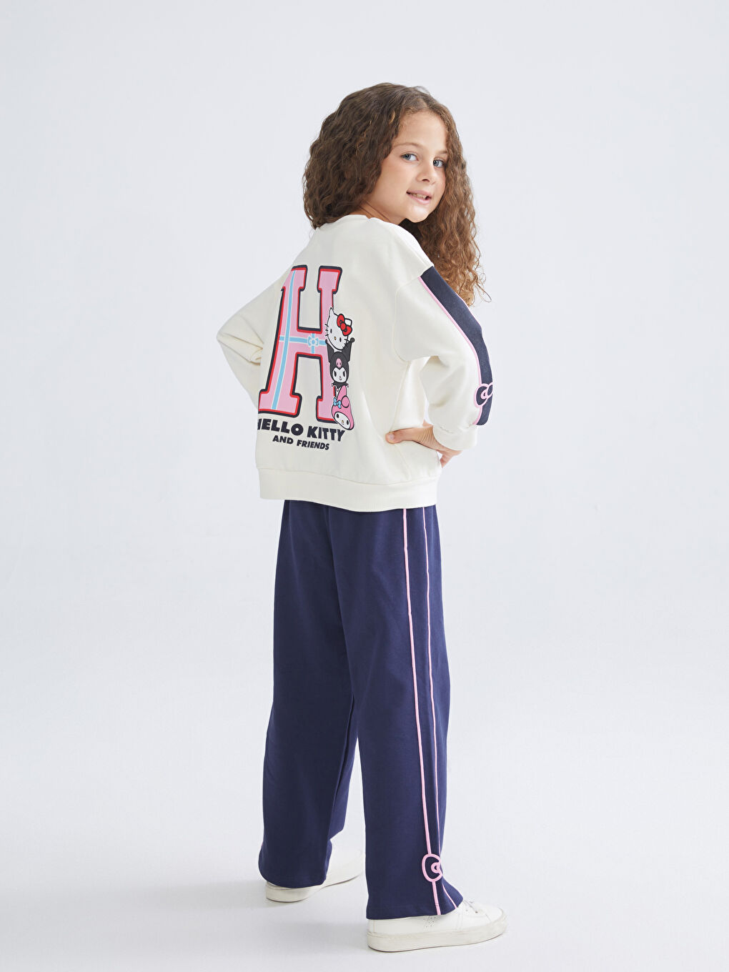 LCW Kids Hello Kitty Printed Girls' Sweatshirt and Tracksuit Bottom 2 Pack -W5I914Z1-HFH