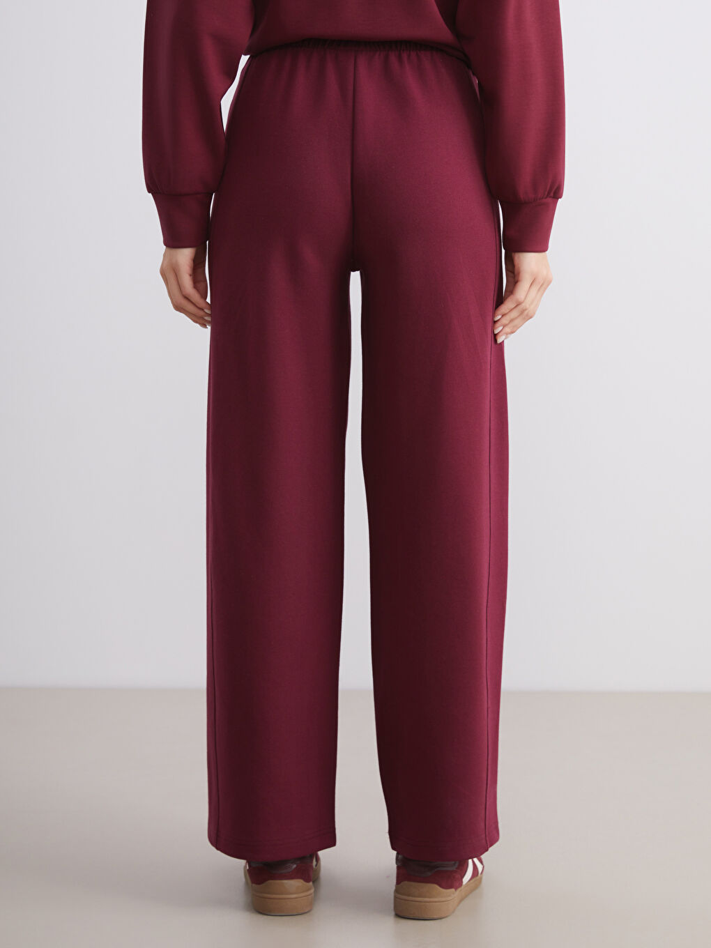 Bordo Beli Lastikli Geniş Paça Kadın Eşofman Altı-2