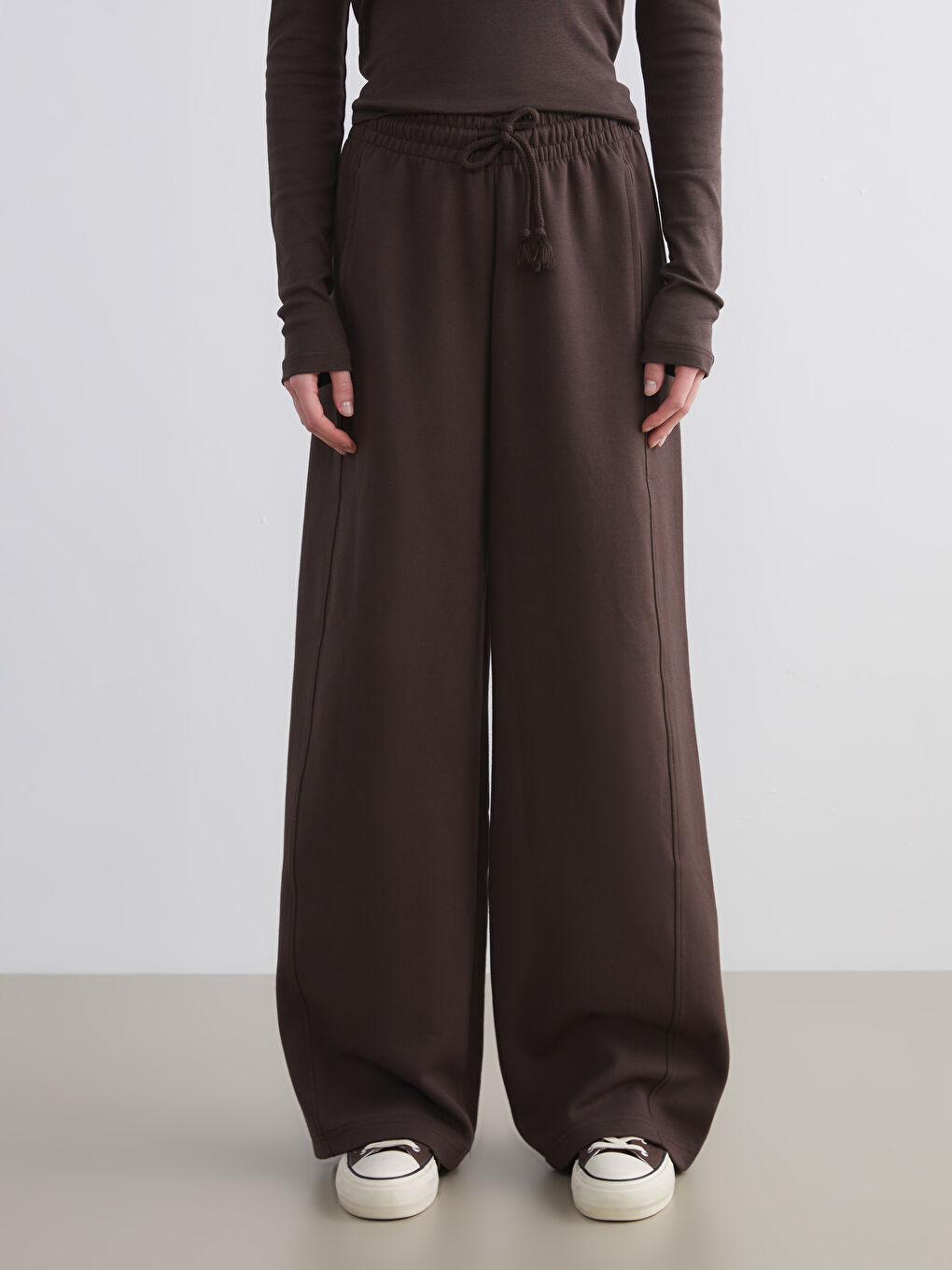 Kahverengi Beli Lastikli Geniş Paça Kadın Eşofman Altı-1