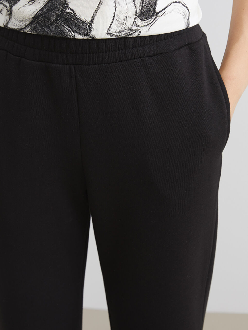 Siyah Beli Lastikli Kadın Kalın Jogger Eşofman Altı-2